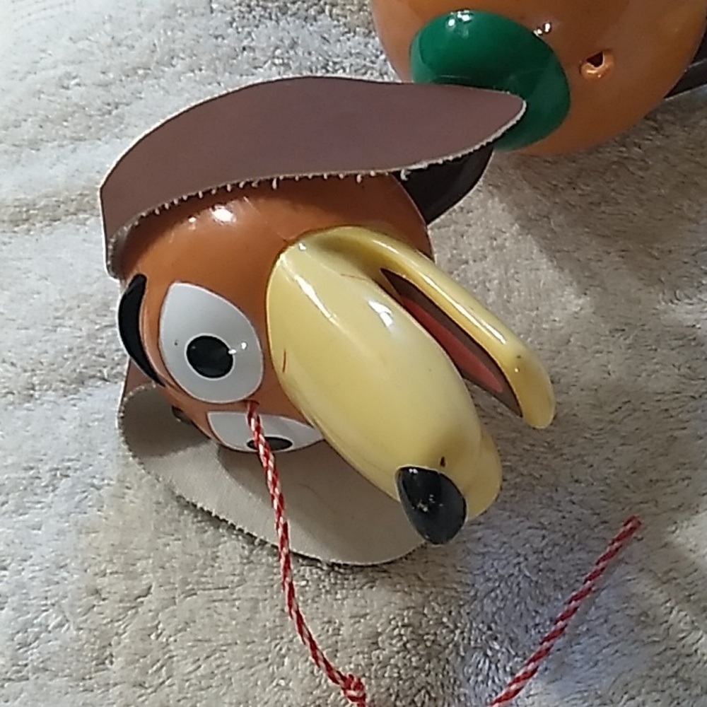 Toy Story Slinky Dog toy - Picture 2 of 3